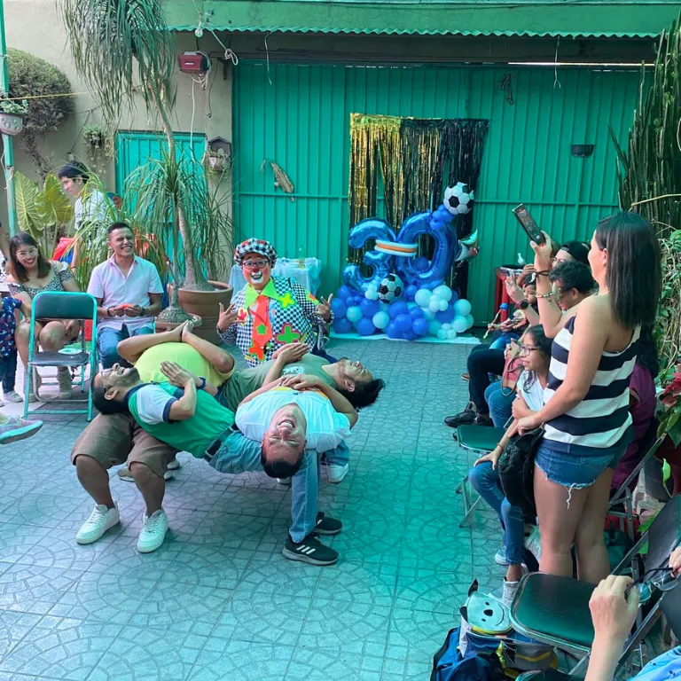 Show de payasos para adultos en la Ciudad de México CDMX